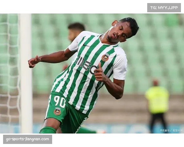 巴西前锋克莱顿续约留队 里奥阿维锋线保障得巩固